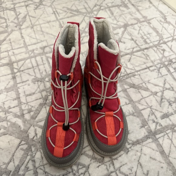 Sorel Other - Sorel Kids Sz 4 US Glacy Explorer Shortie Snow Boot Pink Gray Red NY1874-600